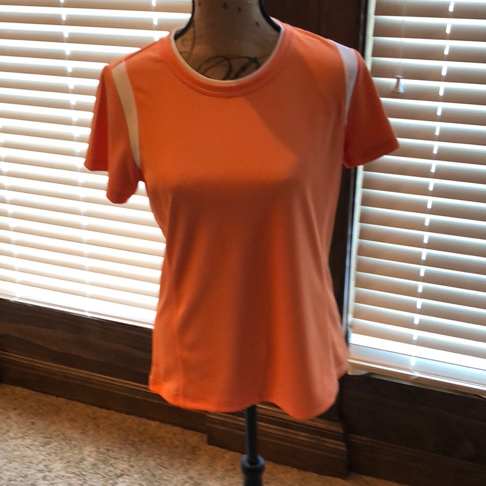 SB Active Top Size Medium